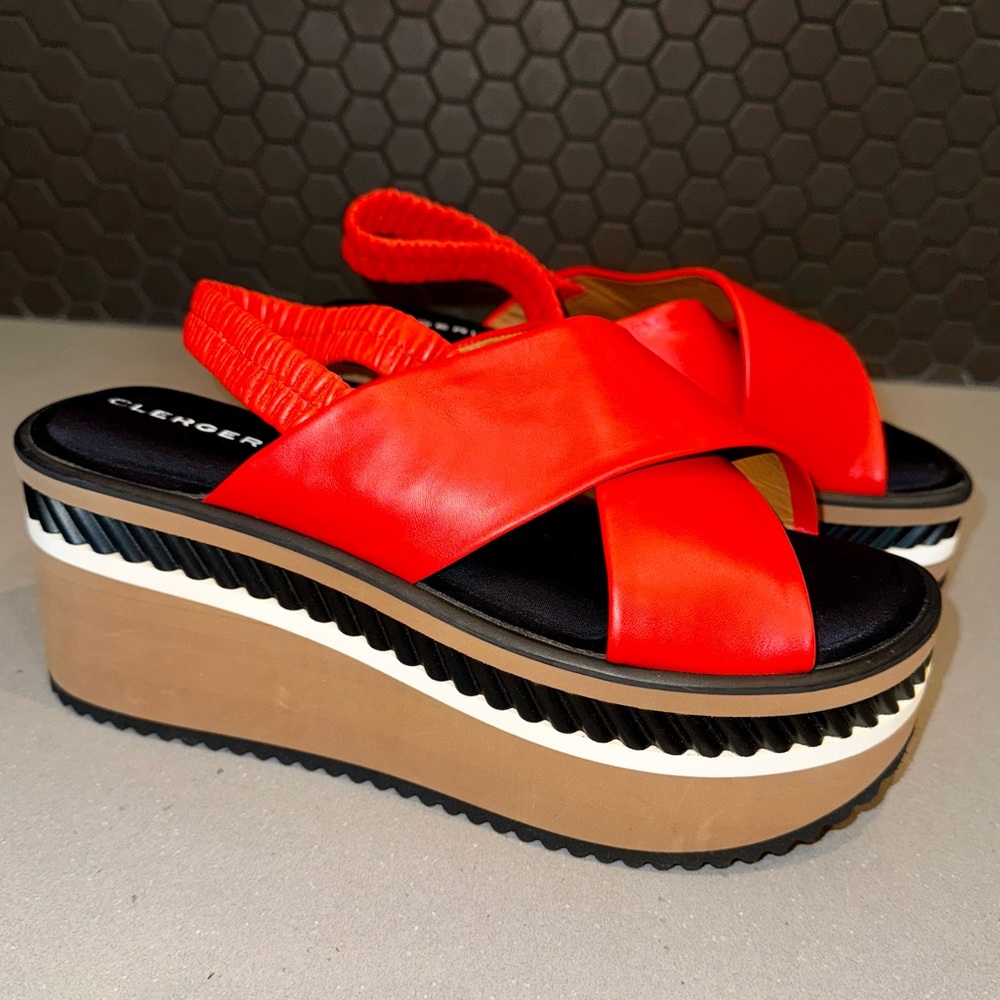 Clergerie Paris Calfskin Pillow Top Platform Sandals 39 1/2, NWT. Never worn.